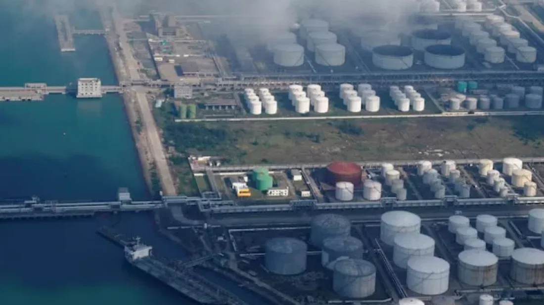 ইরানি তেল ক্রয়ের অভিযোগে চীনা রিফাইনারির ওপর যুক্তরাষ্ট্রের নিষেধাজ্ঞা