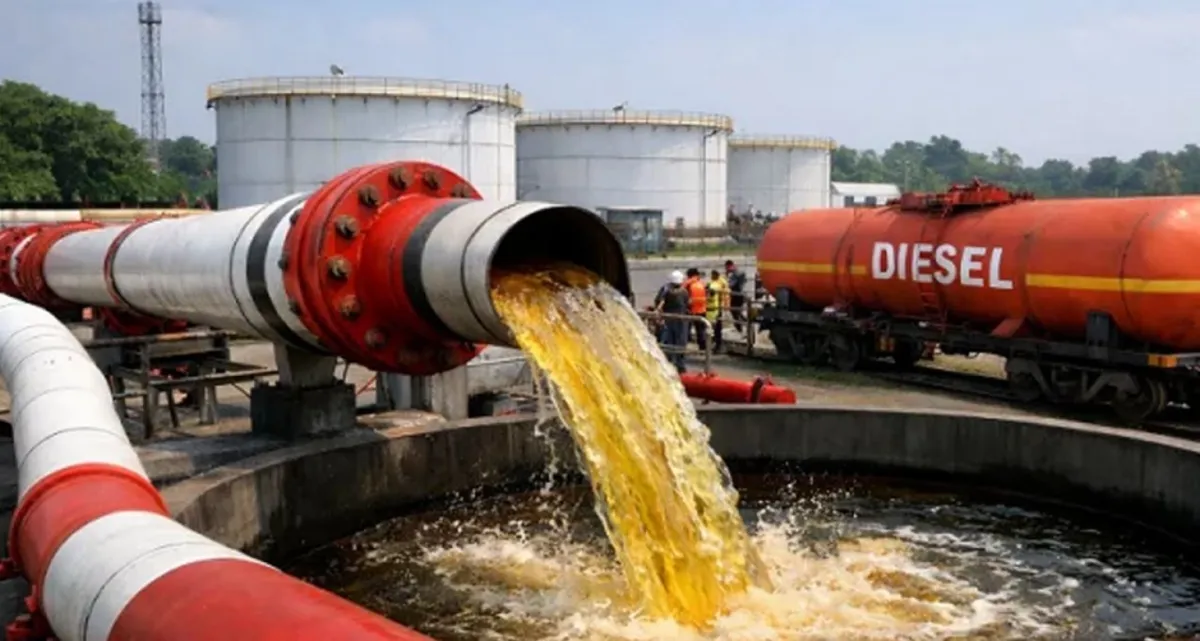 ফের বাড়ল জ্বালানি তেলের দাম