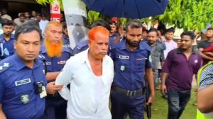 তৃতীয় শ্রেণির ছাত্রীকে শ্লীলতাহানির অভিযোগে প্রধান শিক্ষক পুলিশ হেফাজতে