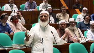 সব তেল সংসদে, বাইরে নেই: বিরোধীদলীয় নেতা