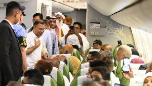 দেশ ও জাতির জন্য হজযাত্রীদের কাছে দোয়া চাইলেন প্রধানমন্ত্রী