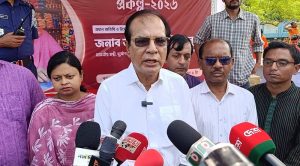 হাওরের ক্ষতিগ্রস্ত কৃষকদের আগামী তিন মাস খাদ্য সহায়তা দেয়া হবে: ত্রাণমন্ত্রী