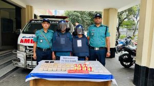 অ্যাম্বুলেন্সে মিলল ১ লাখ ৫ হাজার ইয়াবা: কোতোয়ালী থানা পুলিশের হাতে আটক ২