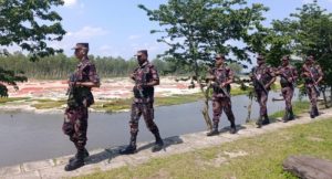 পঞ্চগড় সীমান্তে অনুপ্রবেশ ঠেকাতে বিজিবির সতর্কতা জোরদার