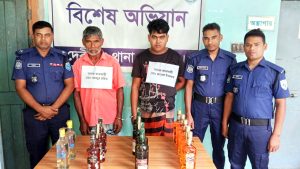 পঞ্চগড়ে ১৫ বোতল বিদেশি মদসহ বাবা-ছেলে আটক