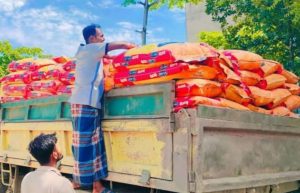 অর্ধকোটি টাকার জিরা ছিনিয়ে নিয়েছে বিএনপির কর্মী-সমর্থকরা, থানায় চলছে দর কষাকষি