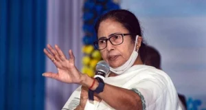 ১০০টিরও বেশি আসন লুট করে নিয়েছে বিজেপি: মমতা