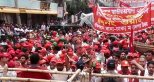 বিএনপির সমাবেশে নেতাকর্মীদের ঢল