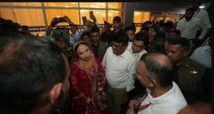 বিয়ের অনুষ্ঠানে যেন কোনো অসুবিধা না হয় তাই বিএনপির কর্মসূচি আগে শেষ করে দিলেন প্রধানমন্ত্রী