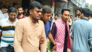 ‘গোপন বৈঠক’: যুবলীগ-ছাত্রলীগের ৩ নেতাকর্মী আটক