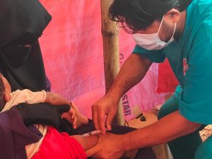 হামের তীব্র ঝুঁকিতে রোহিঙ্গা ক্যাম্প ও স্থানীয় জনগোষ্ঠী; মাঠে এমএসএফ