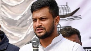 রাজনীতিতে আমার আরো বেশি কিছু করার আছে : সাকিব আল হাসান