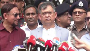 জুয়া নিয়ন্ত্রণ করা যাচ্ছে না, কারণ আইনটাই দুর্বল: স্বরাষ্ট্রমন্ত্রী