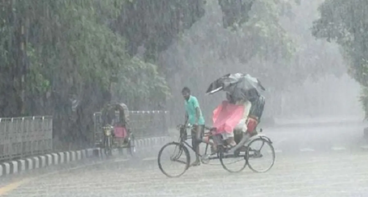 ১ নম্বর সতর্কসংকেত, বজ্রবৃষ্টির আশঙ্কা দেশের ১৪ জেলায়