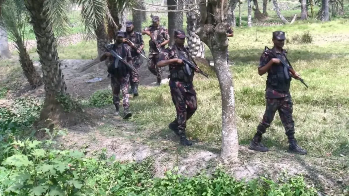 সীমান্তে বিএসএফের পুশব্যাক চেষ্টা মোকাবিলায় বিজিবি