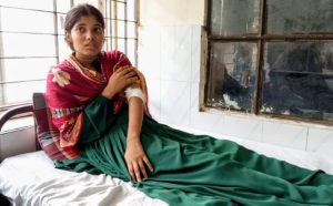 ভালুকায় তুচ্ছ ঘটনায় সংঘর্ষ, ছুরিকাঘাতে আহত এসএসসি পরীক্ষার্থী
