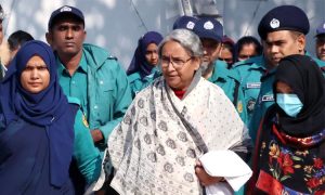 অসুস্থ স্বামীর পাশে থাকতে দীপু মনির প্যারোলে মুক্তির আবেদন