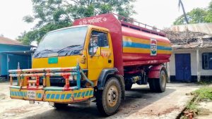 ময়মনসিংহে ২২০০ লিটার জ্বালানিসহ গাড়ি জব্দ, গ্রেপ্তার ৩