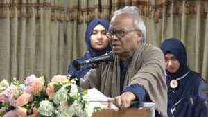 মানুষের মুখে হাসি ফোটানোর লক্ষ্যে কাজ করছে সরকার: রিজভী