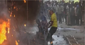 নয়াদিল্লির হোটেলে ভয়াবহ অগ্নিকাণ্ড: নিহত ২১, আছে বাংলাদেশিও