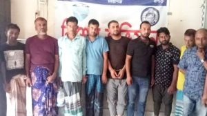 জুয়ার আসর থেকে ওয়ার্ড আওয়ামী লীগের সভাপতিসহ ৯ জন আটক