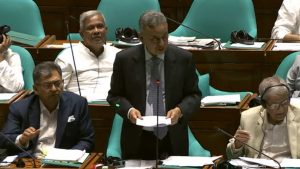 কাঁচাবাজার, ক্ষুদ্র ব্যবসায়ী ও মুদি দোকান করের আওতার বাইরে থাকছে: অর্থমন্ত্রী