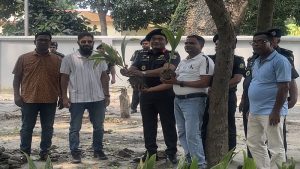 সরকারের উন্নয়ন সহযোগী হিসেবে রাজশাহীর কারা কর্তৃপক্ষের কাছে ব্র্যাকের উপহার