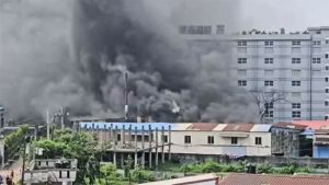 পূবাইলে বয়লার বিস্ফোরণে গ্রিন অয়েল কারখানায় আগুন