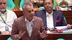 ২০৩০ সালের মধ্যে চট্টগ্রাম বন্দরে বে-টার্মিনাল চালু হবে: মন্ত্রী