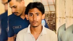 ভিক্ষুককে কুপিয়ে ১৬০ টাকা ছিনতাই, কিশোর গ্যাং লিডার আটক