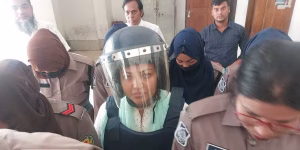 নতুন মামলায় গ্রেফতার হয়ে মমতাজ গাইলেন, ‘বুকটা ফাইট্টা যায়’ গান