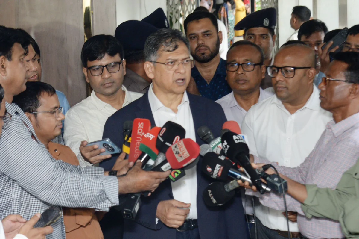 সীমান্তে পুশ ইন ইস্যু আলোচনা হবে বিজিবি-বিএসএফ বৈঠকে: স্বরাষ্ট্রমন্ত্রী