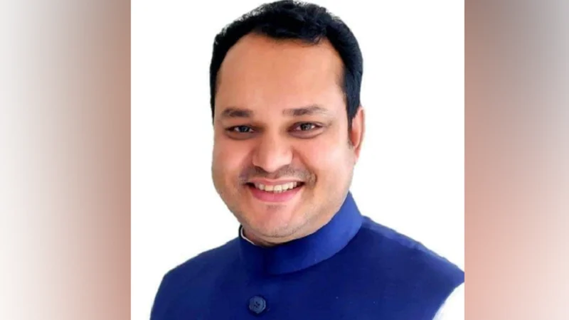 প্রধানমন্ত্রীকে অভিনন্দন জানিয়ে আ.লীগ নেতার চিঠি