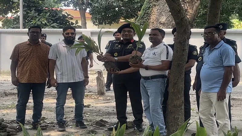 সরকারের উন্নয়ন সহযোগী হিসেবে রাজশাহীর কারা কর্তৃপক্ষের কাছে ব্র্যাকের উপহার