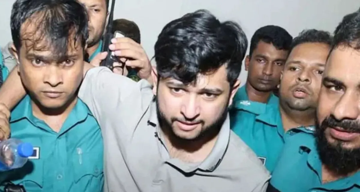 আলোচিত কনটেন্ট ক্রিয়েটর তৌহিদ আফ্রিদি গ্রেপ্তার
