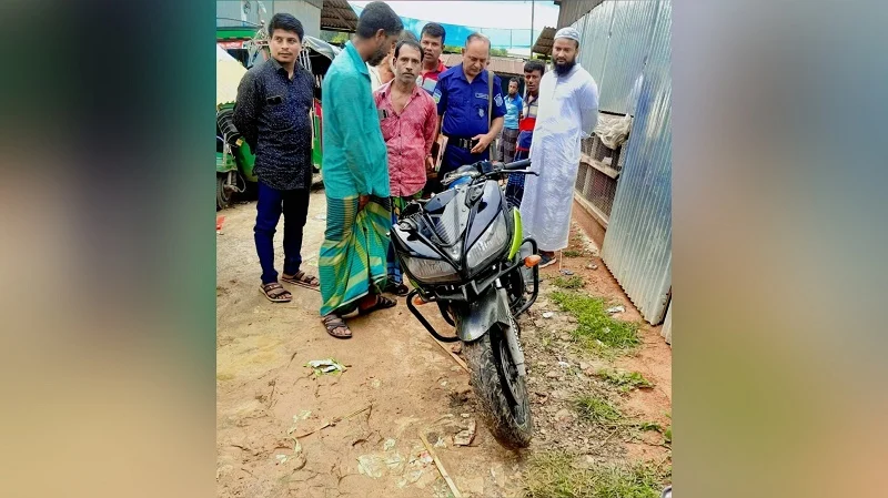 ভালুকায় মোটরসাইকেল-সিএনজির মুখোমুখি সংঘর্ষে নিহত ১