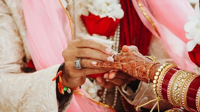 বিয়ে নিবন্ধনে বাধ্যতামূলক হচ্ছে অনলাইন জন্মনিবন্ধন