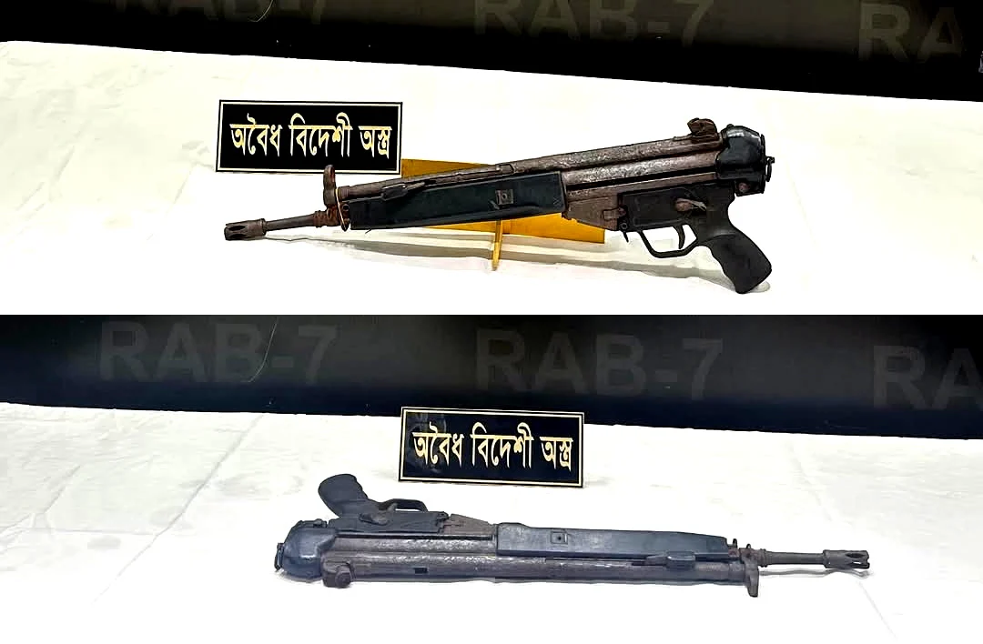 চট্টগ্রামে পরিত্যক্ত অবস্থায় জার্মান রাইফেল উদ্ধার, তদন্তে পুলিশ