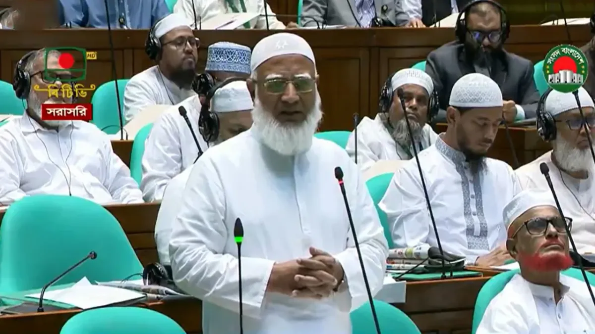 পাচার করা অর্থ ফিরিয়ে আনতে জোরালো উদ্যোগ নিতে হবে: বিরোধীদলীয় নেতা