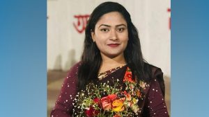 অসুস্থ মাকে দেখতে এসে গ্রেপ্তার মহিলা লীগের কেন্দ্রীয় নেত্রী