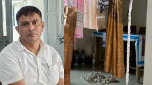 টেকনাফ সরকারী হাসপাতালের ভেতরেই স্টাফ কোয়ার্টারে আরেক হাসপাতাল