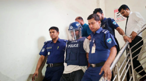 দুই ঘণ্টার নাটকীয়তার পর আদালতে শিবির নেতা জিসান, জামিন নামঞ্জুর