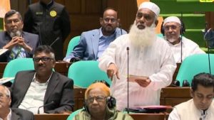 সংসদে ‘অপমানিত’ হওয়ার অভিযোগে দুই সপ্তাহ সংসদ কার্যক্রমে অংশ নিচ্ছেন না মনিরুল হক চৌধুরী