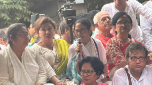 আমি মুখ খুললে বাংলাদেশ উত্তাল হয়ে যাবে : মমতা
