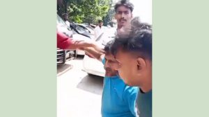 যুবলীগ নেতাকে অপহরণের ভিডিও ভাইরাল, ২ লাখ টাকায় মুক্তি