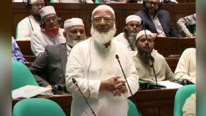 প্রবাসীদের কষ্ট ও ভোগান্তির বর্ণনা দিতে গিয়ে কাঁদলেন জামায়াত আমির