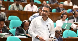 প্রাথমিক শিক্ষকদের ধাপে ধাপে বেতন বাড়ানো হবে: প্রধানমন্ত্রী