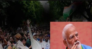 স্বয়ং প্রধানমন্ত্রী উপস্থিতিতেই তুলকালাম কাণ্ড, সংসদ ভবন ছাড়লেন মোদি