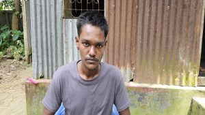 প্রবাসে ১৬০ দিনের অন্ধকার জীবন; প্রশাসনের উদ্যোগে দেশে ফিরল যুবক