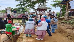 রোহিঙ্গা ক্যাম্পে কৃষি ও মানবিক কার্যক্রম পরিদর্শনে ব্রিটিশ প্রতিনিধি দল